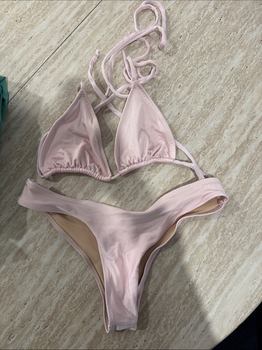 Women’s bikini set